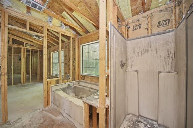 6052 Arbor Links Road, Lithonia, GA 30058