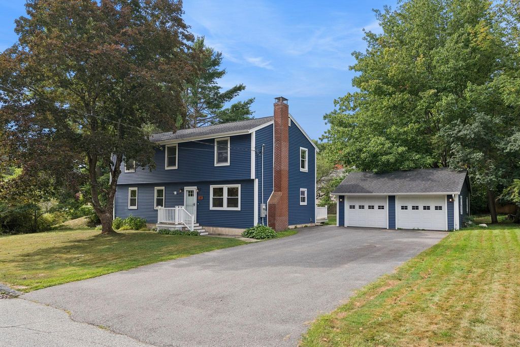 19 Hamlin Road, Falmouth, ME 04105 — exterior