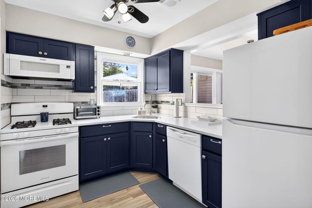 24 Forge Court, Jackson, NJ 08527