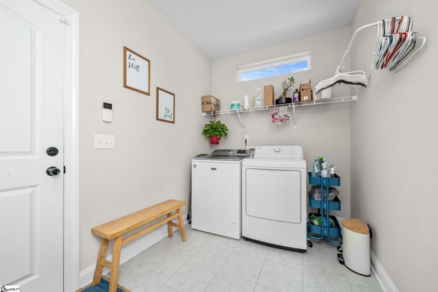 1984 Friendship Church Road, Gray Court, SC 29645