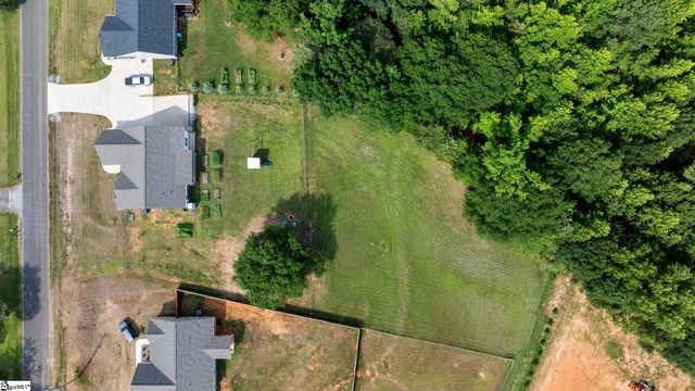 1984 Friendship Church Road, Gray Court, SC 29645