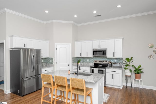 1984 Friendship Church Road, Gray Court, SC 29645