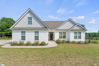 1984 Friendship Church Road, Gray Court, SC 29645