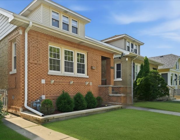 4128 N Ottawa Avenue, Norridge, IL 60706