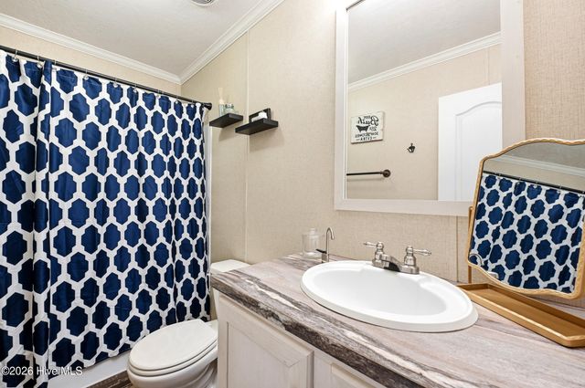 176 Zonnie Lane, Hampstead, NC 28443