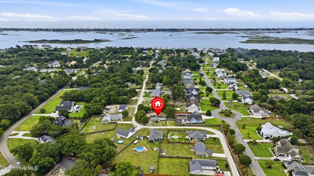 176 Zonnie Lane, Hampstead, NC 28443