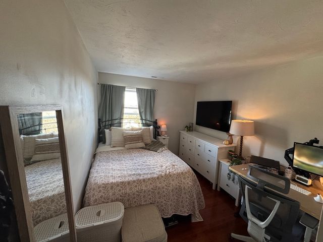 21 Middlesex Ave 303, Worcester, MA 01604