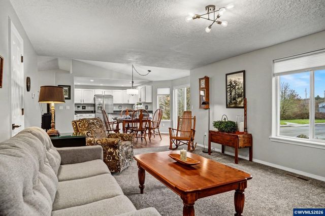 8811 Cori Ct, Corvallis, OR 97330