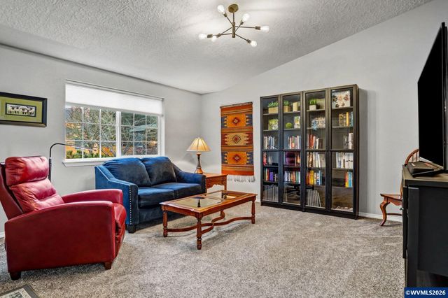 8811 Cori Ct, Corvallis, OR 97330