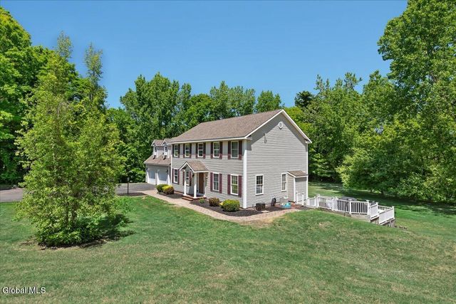1033 Old Schaghticoke Road, Schaghticoke, NY 12154