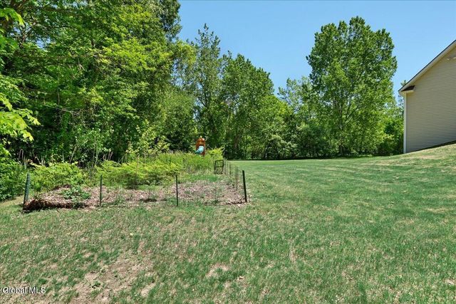 1033 Old Schaghticoke Road, Schaghticoke, NY 12154