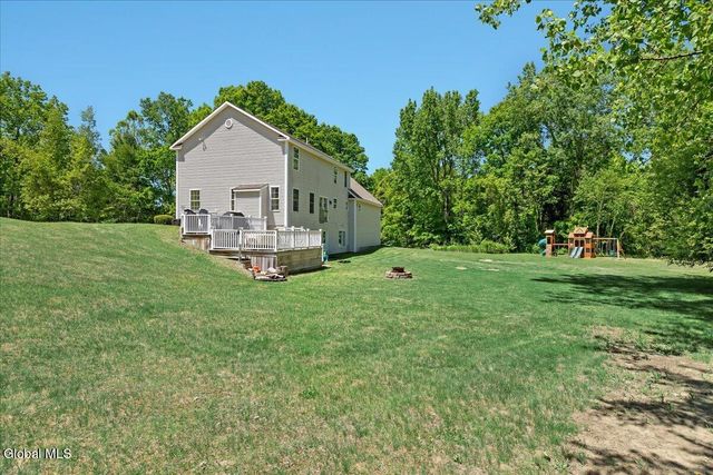 1033 Old Schaghticoke Road, Schaghticoke, NY 12154