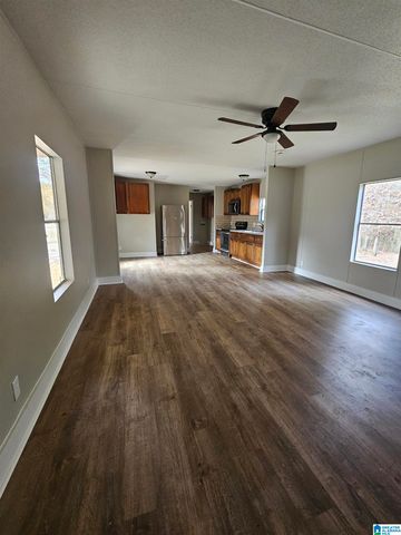 175 COUNTY ROAD 1016, Jemison, AL 36750