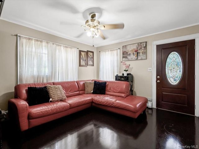 375 W Valley Stream Blvd., Valley Stream, NY 11580