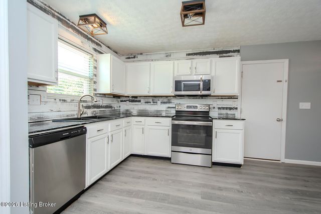 4030 Firestone Way, Shelbyville, KY 40065