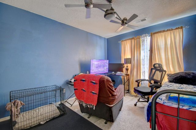 6236 Wildflower Pass NE, Rio Rancho, NM 87144