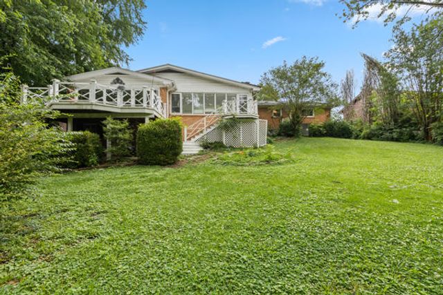 7320 Brookside Drive, Chattanooga, TN 37421