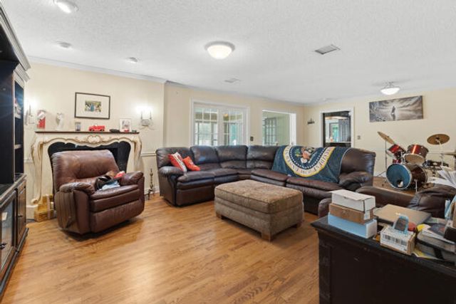 7320 Brookside Drive, Chattanooga, TN 37421
