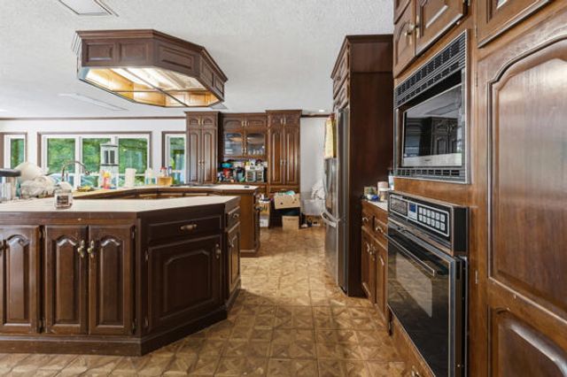 7320 Brookside Drive, Chattanooga, TN 37421