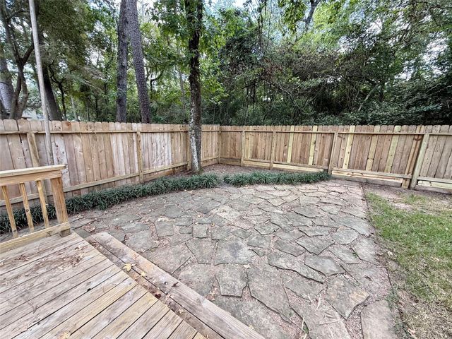 13 Maywind Court, The Woodlands, TX 77381