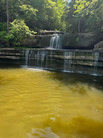 90 Meadow Point Drive, Lancaster, KY 40444