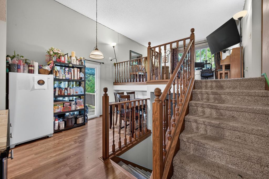 9547 Irving Avenue N, Brooklyn Park, MN 55444 — photo 2