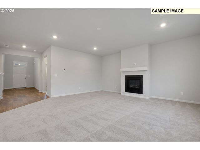 792 MISTY Ln, Forest Grove, OR 97116