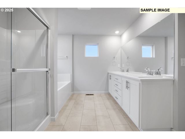 792 MISTY Ln, Forest Grove, OR 97116