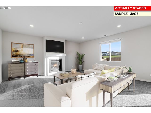 792 MISTY Ln, Forest Grove, OR 97116