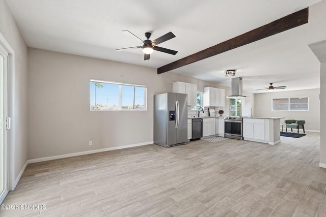1515 Country Club Circle, Las Cruces, NM 88001