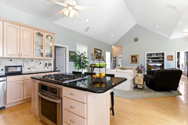 835 N YACHT CLUB DR, Eden, UT 84310
