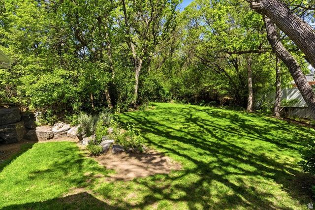 835 N YACHT CLUB DR, Eden, UT 84310