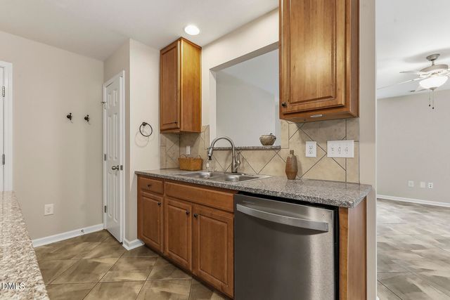 909 Steelhorse Drive, Fuquay Varina, NC 27526