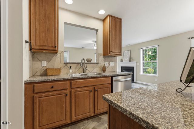 909 Steelhorse Drive, Fuquay Varina, NC 27526