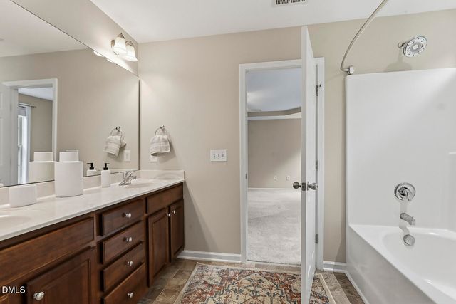 909 Steelhorse Drive, Fuquay Varina, NC 27526