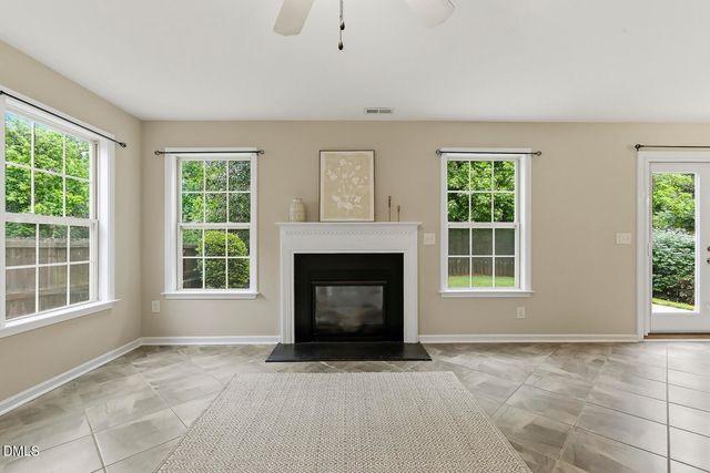 909 Steelhorse Drive, Fuquay Varina, NC 27526