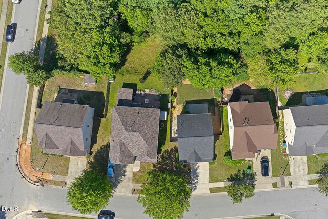 909 Steelhorse Drive, Fuquay Varina, NC 27526