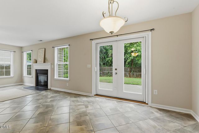 909 Steelhorse Drive, Fuquay Varina, NC 27526