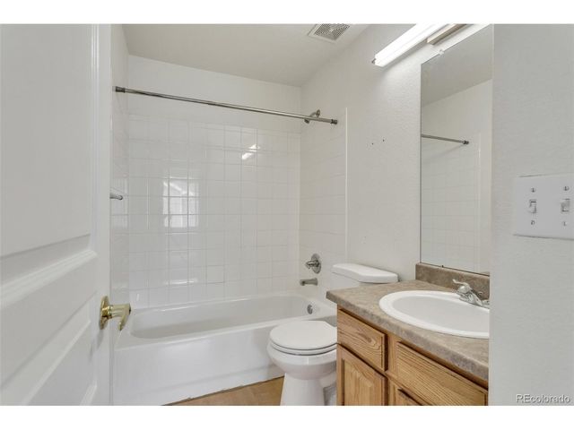 16901 E Warren Place Pl A, Aurora, CO 80013