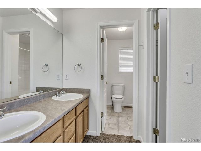 16901 E Warren Place Pl A, Aurora, CO 80013