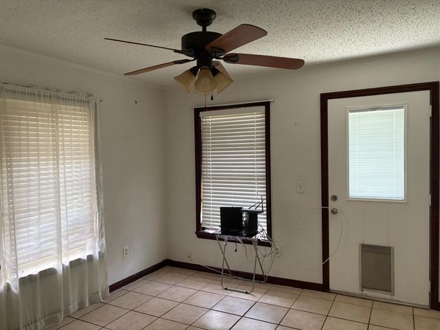 514 NW Ferris Drive, Port St Lucie, FL 34983