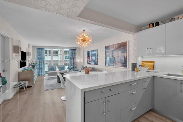 1228 W Ave 1213 1213, Miami Beach, FL 33139