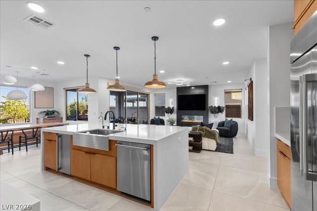 436 Windstone Crest Avenue, Las Vegas, NV 89138