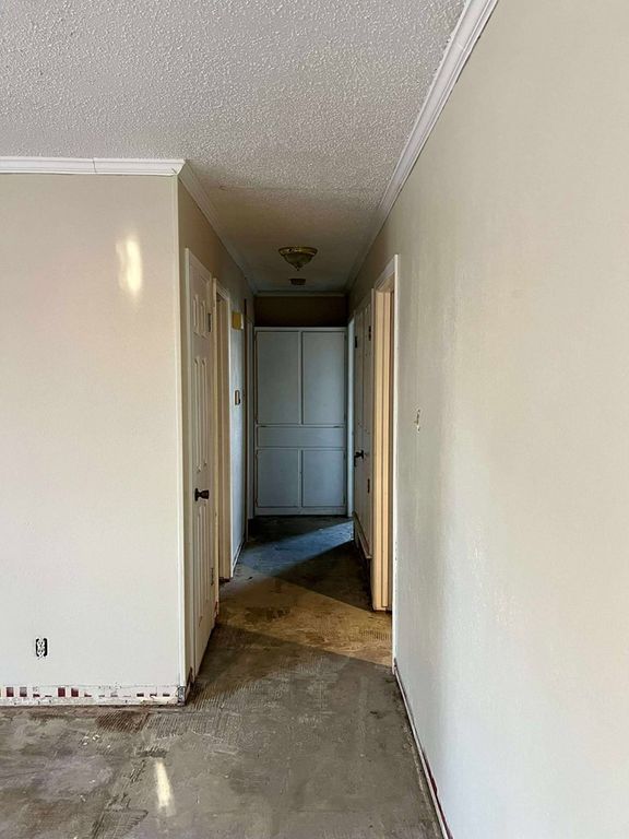 Image 17 of property listing at 7685 Chaparral Run Rd, San Angelo, TX 76903