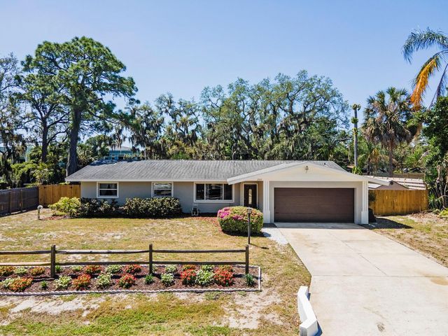 2352 PALM TERRACE, Sarasota, FL 34231