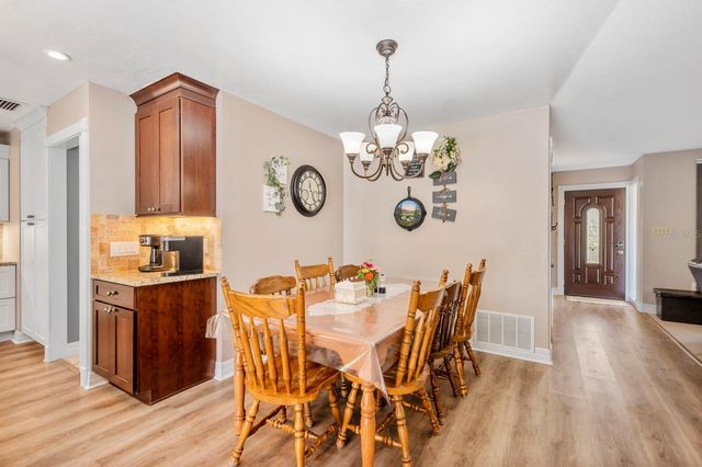 2352 PALM TERRACE, Sarasota, FL 34231