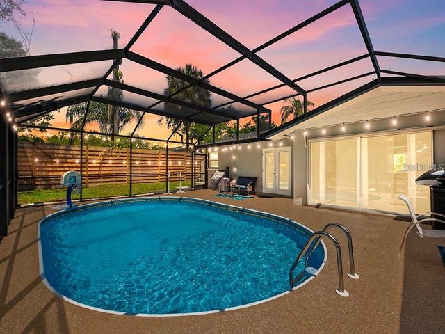 2352 PALM TERRACE, Sarasota, FL 34231