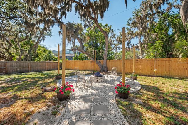 2352 PALM TERRACE, Sarasota, FL 34231