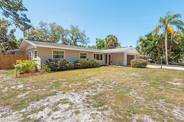 2352 PALM TERRACE, Sarasota, FL 34231