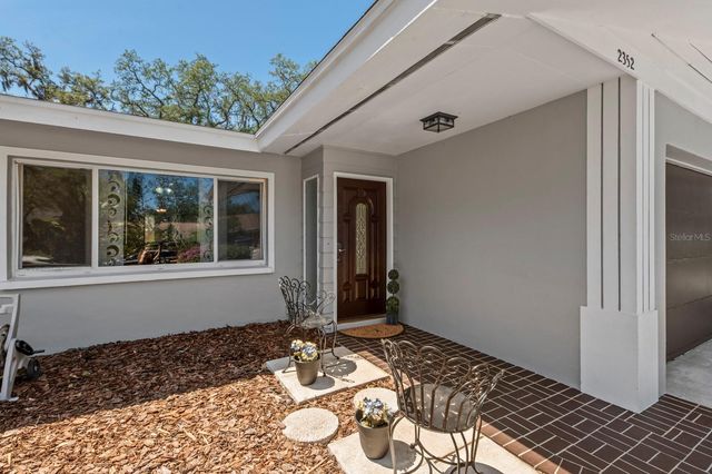 2352 PALM TERRACE, Sarasota, FL 34231